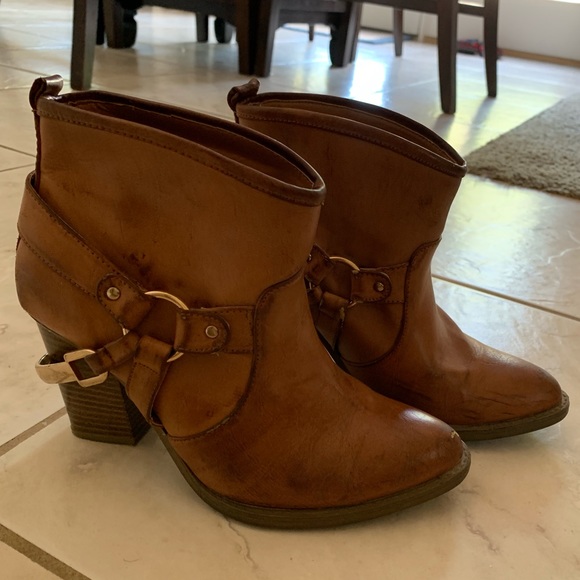 Rustic Cowboy Ankle Booties - Picture 2 of 6